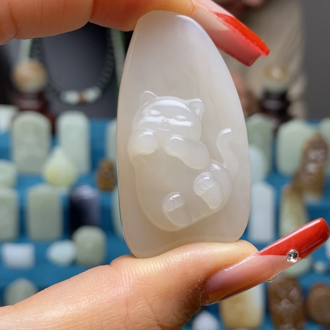 颈饰未镶嵌和田玉