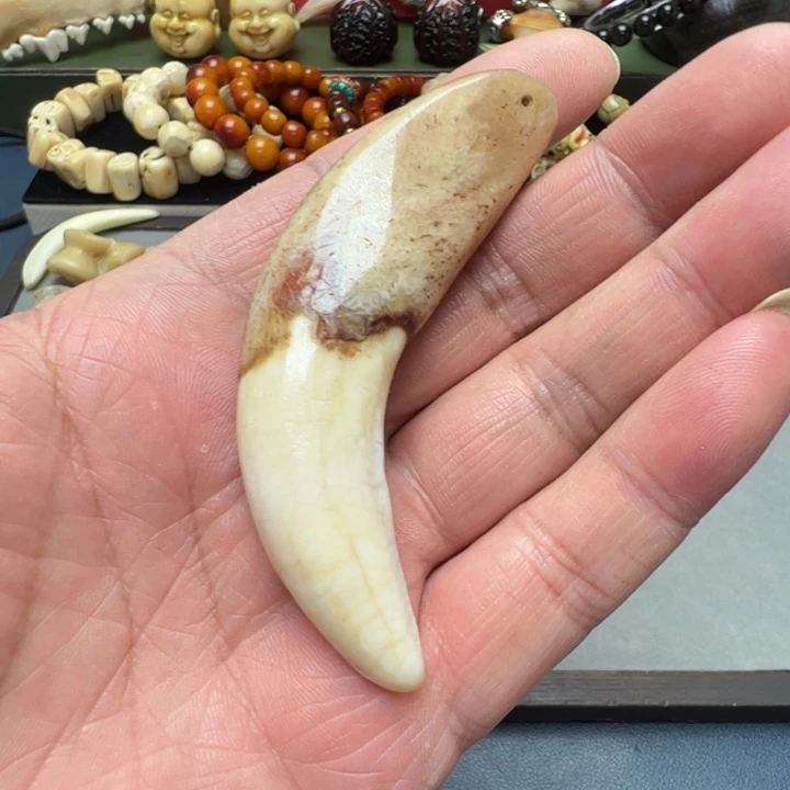 琉璃/树脂/塑料类