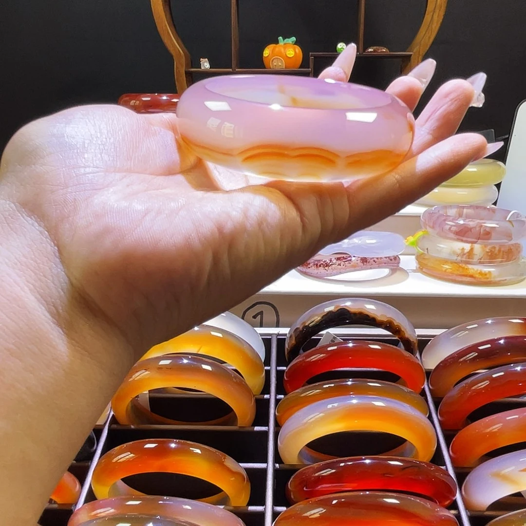 玛瑙/玉髓手镯未镶嵌