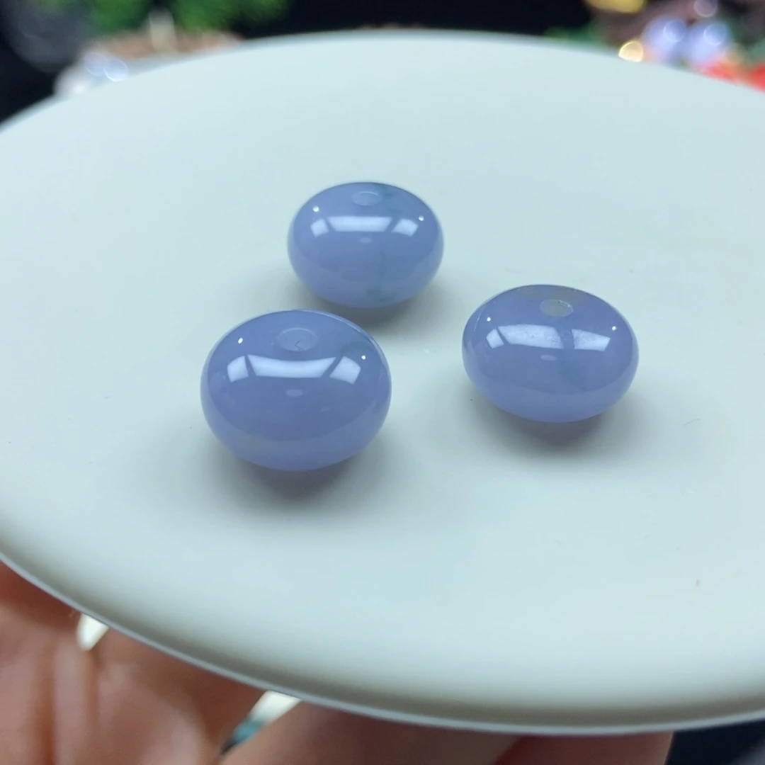 翡翠颈饰未镶嵌紫飘花小扣多样性发其一