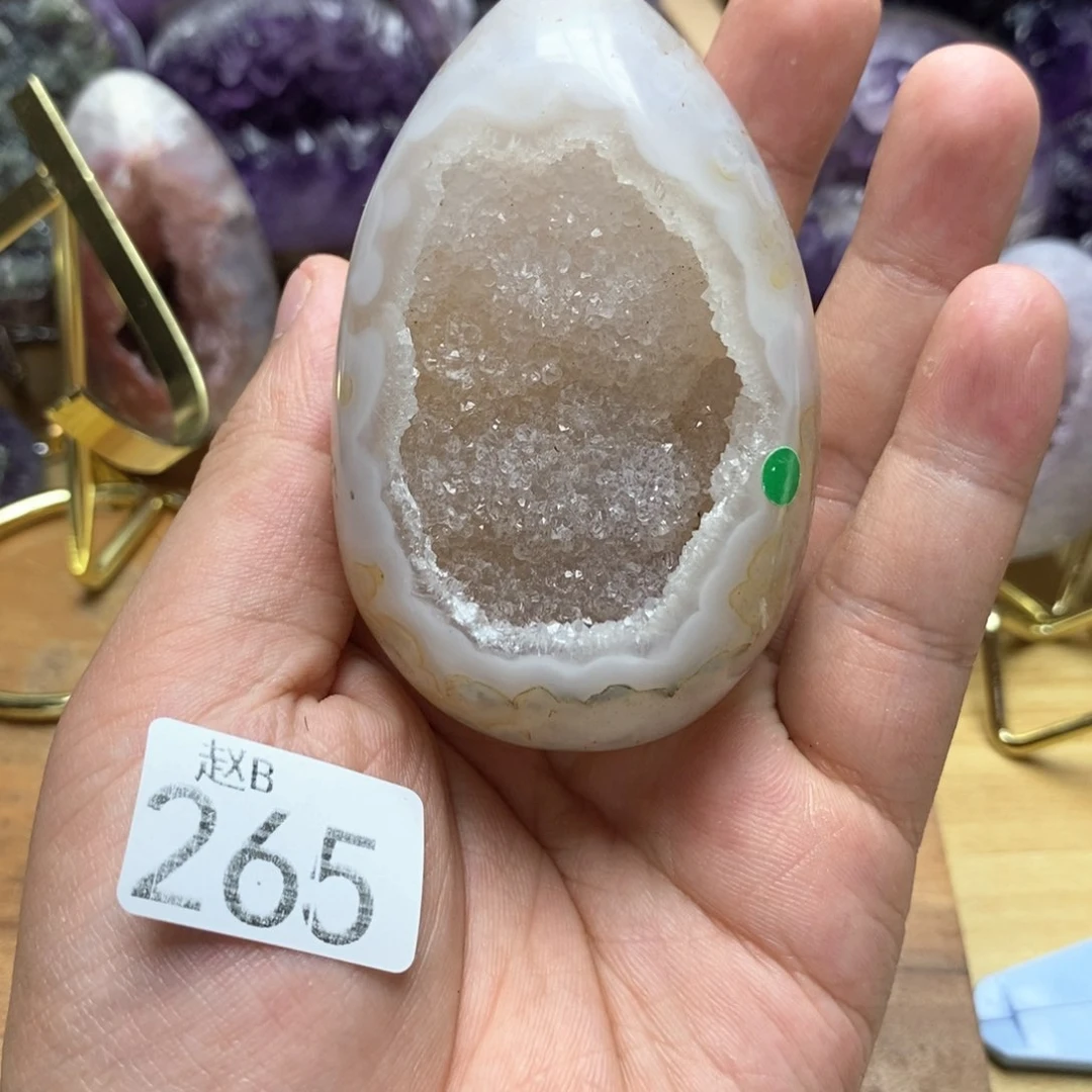 未镶嵌水晶大型摆件（非配饰）