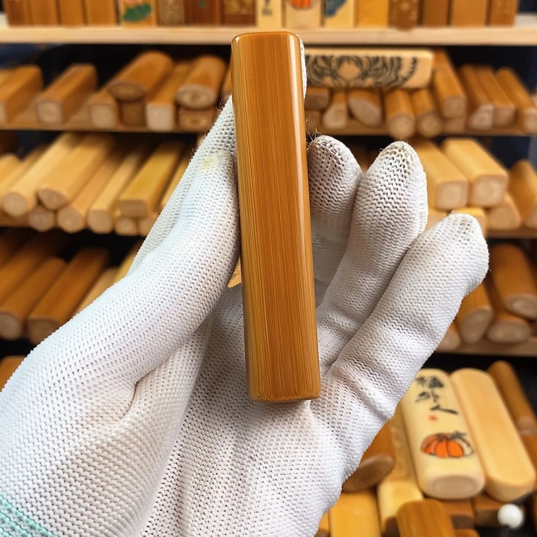 竹实心竹方料红皮手把件