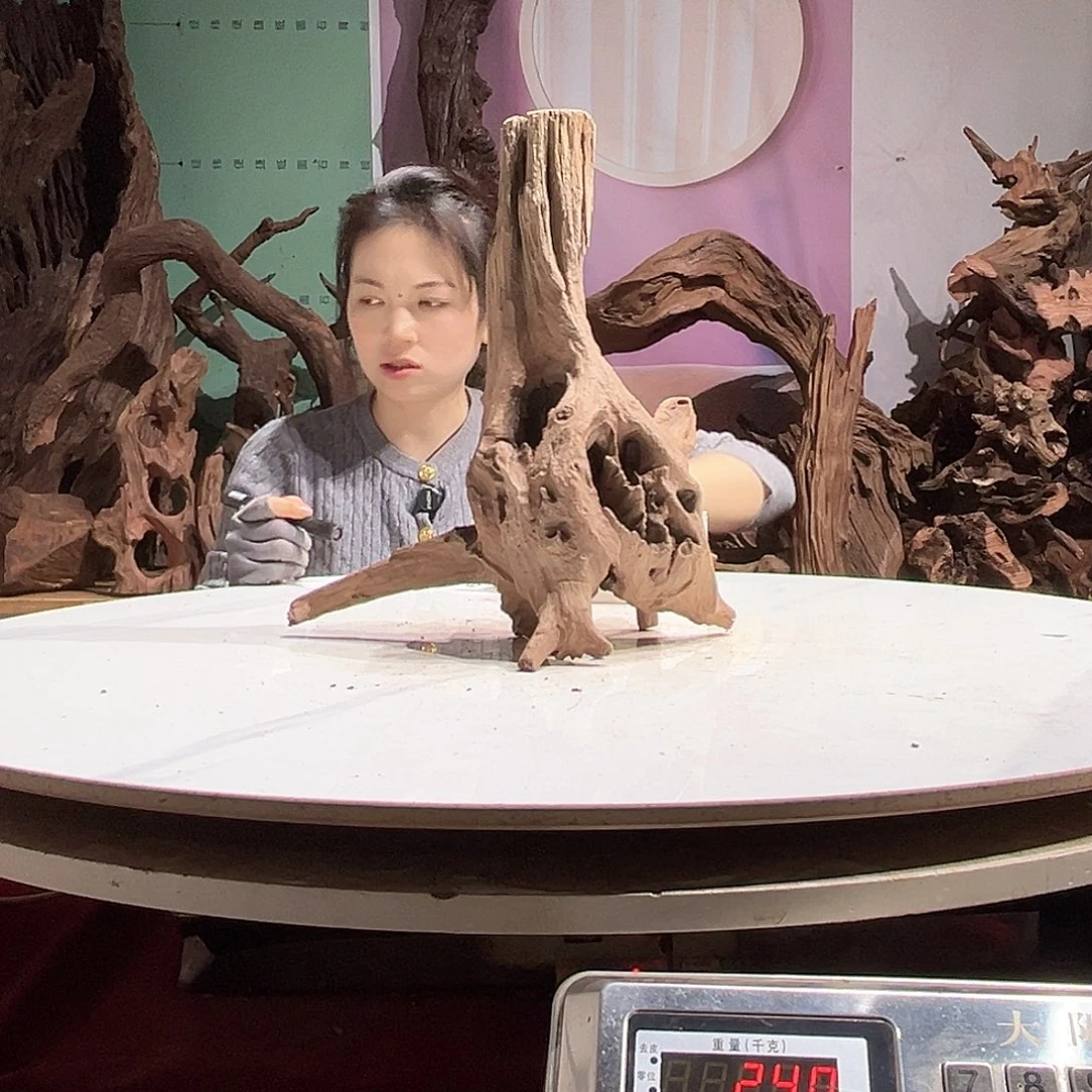 紫砂紫柚沉木不包损、大*889……