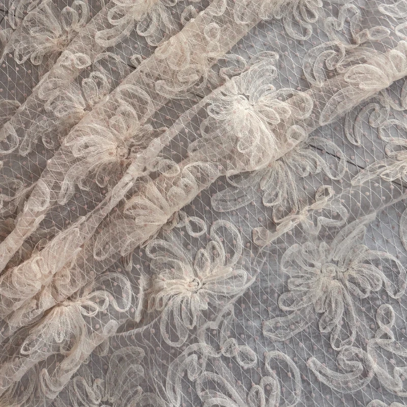 【点点与花环】立体花朵植绒点点网纱布料2米长