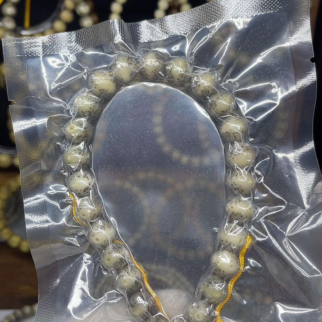 飏***航手串星月菩提10圆珠，冰透贯穿留白