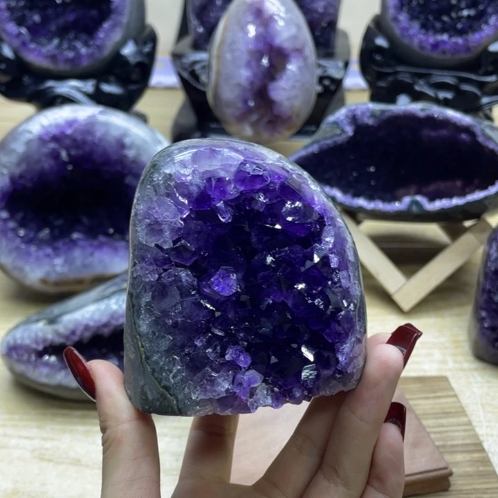 未镶嵌大型摆件（非配饰）紫晶