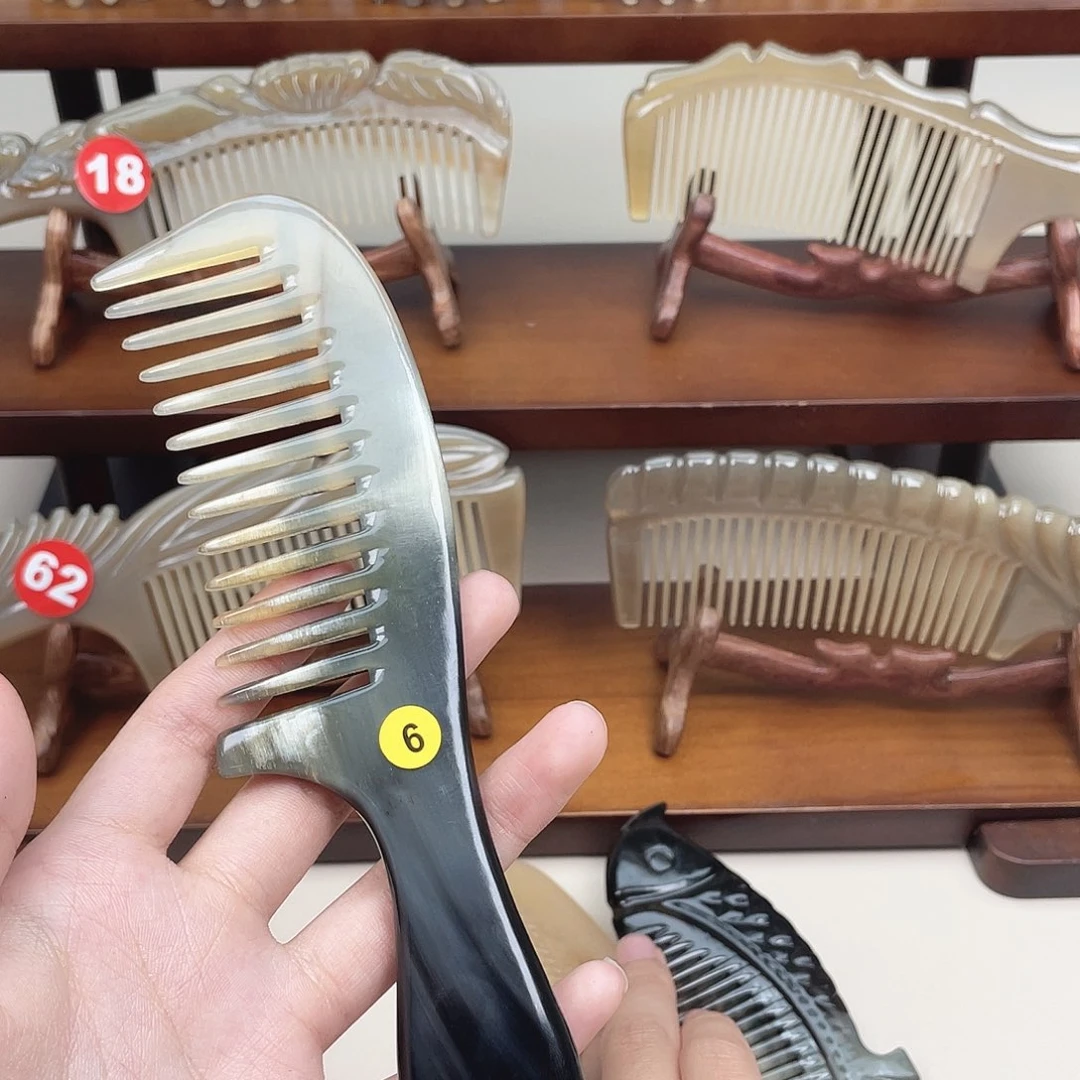 纯手工制作的牛角梳6冬**兰
