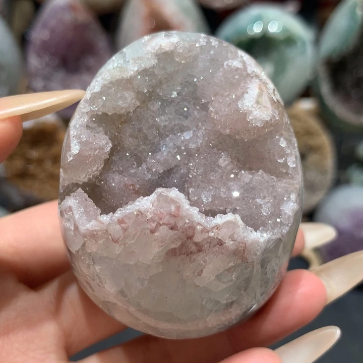 紫晶珠宝半成品未镶嵌粉色晶镇带窝窝