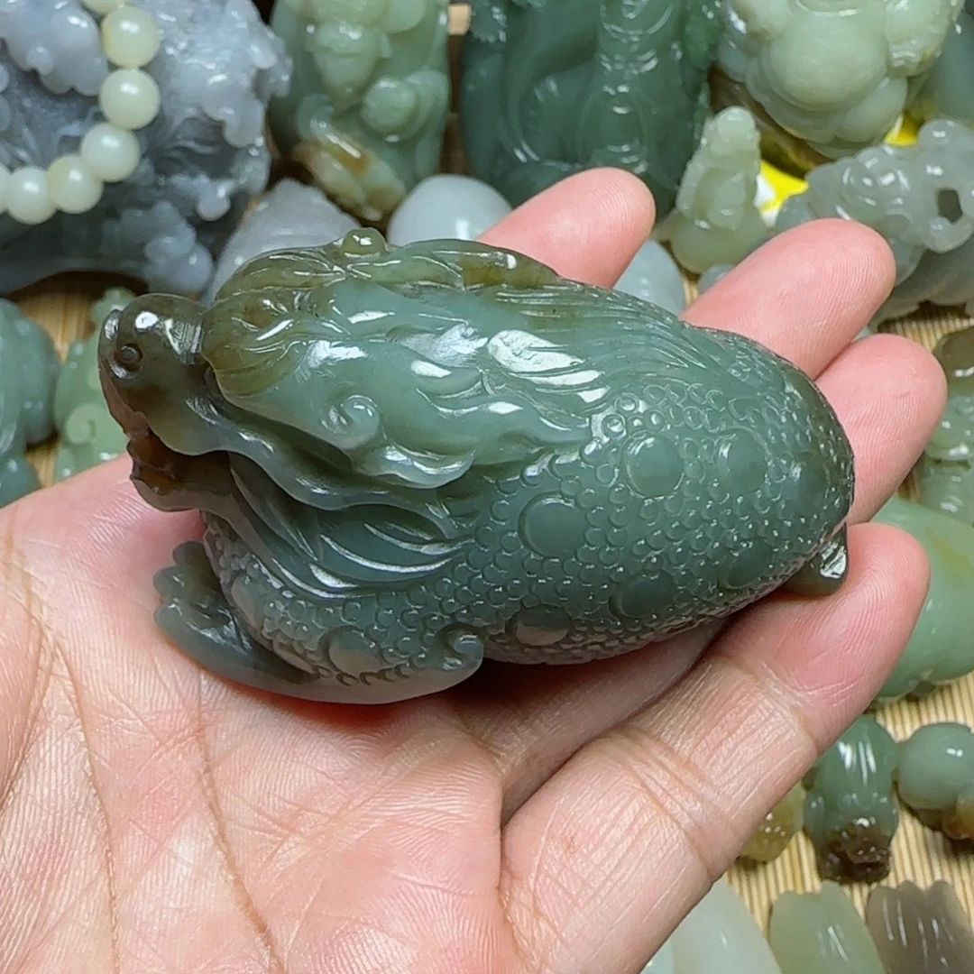 未镶嵌和田玉挂件