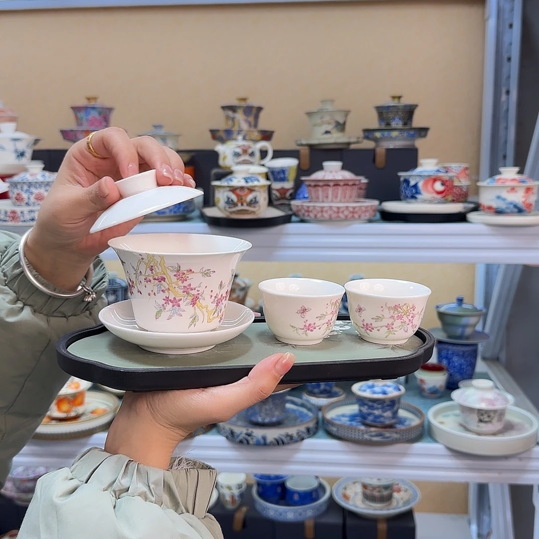 盖碗里的水煮开后