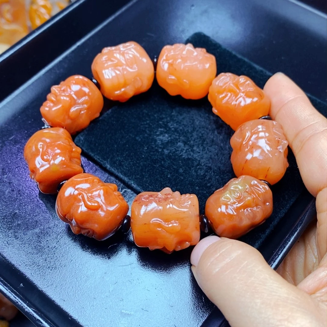 未镶嵌石英质玉（黄龙玉）吊坠(不含链)
