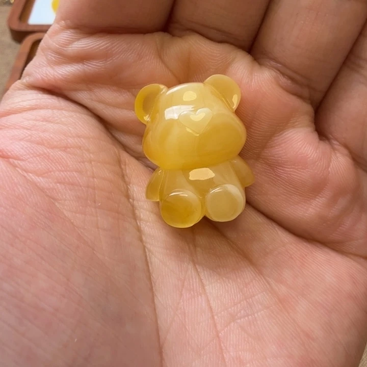 琥珀未镶嵌裸石熊