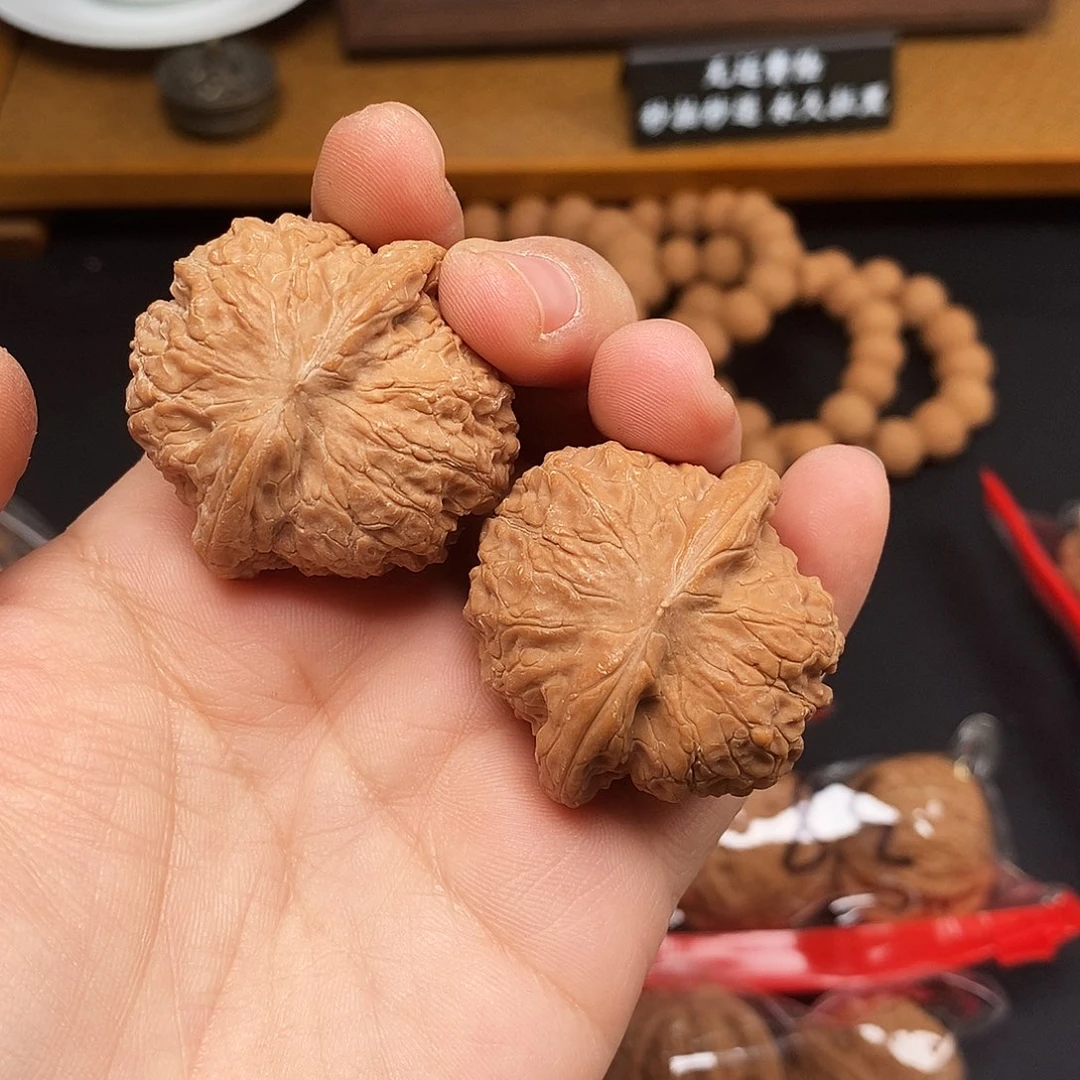 吊坠文玩核桃血麒麟90