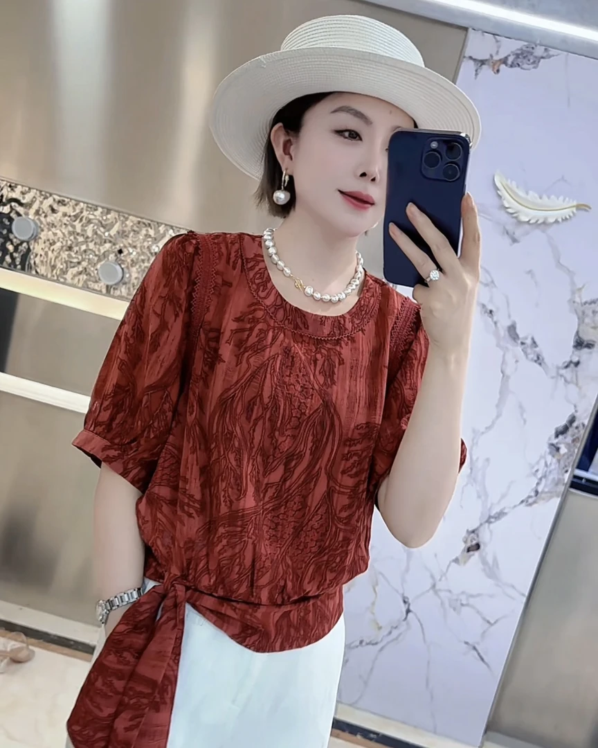 夏季常规款字母印花常规圆领时尚洋气宽松印花