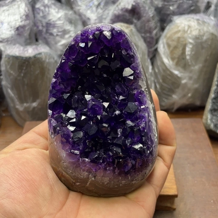 水晶未镶嵌大型摆件（非配饰）