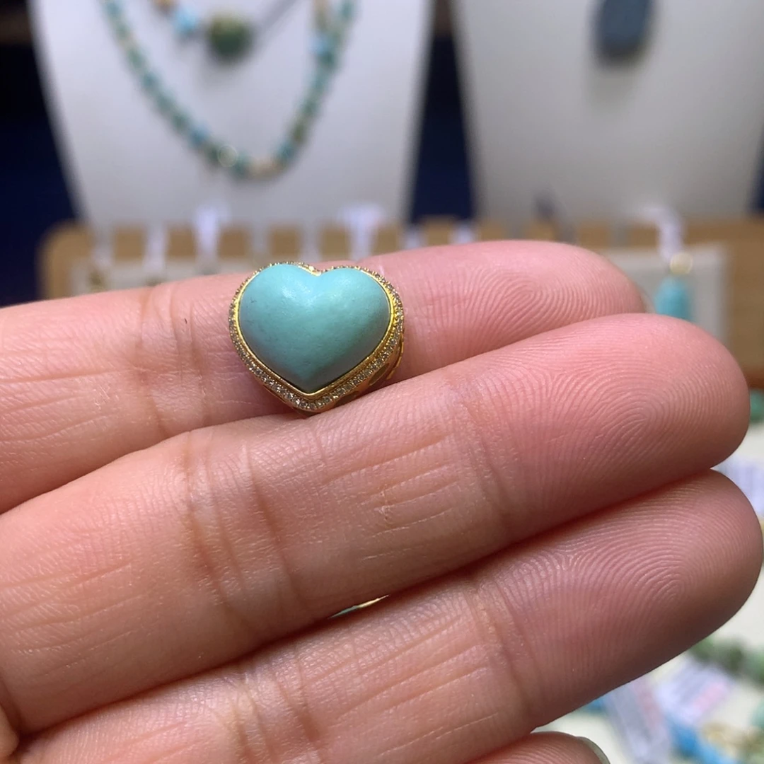 绿松石18K金镶嵌配饰