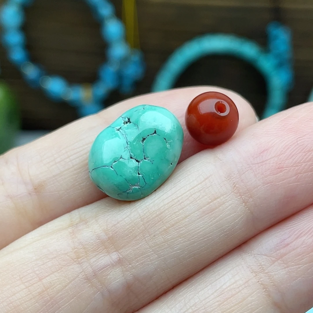 南红玛瑙未镶嵌珠宝奇石