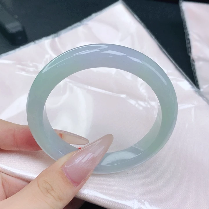 翡翠未镶嵌手镯55-56圈口