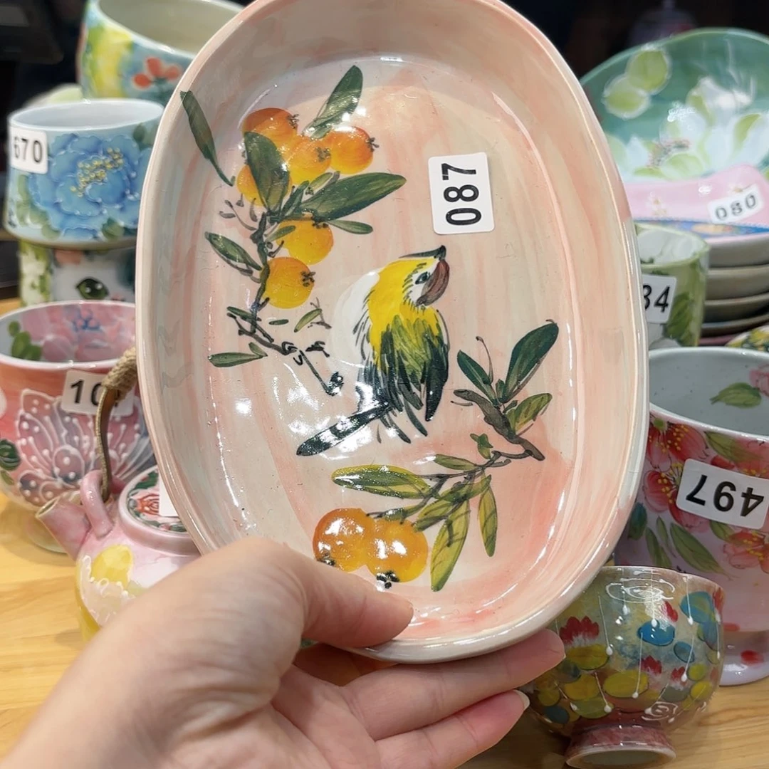 瓷片兔兔盖茨。兔兔好