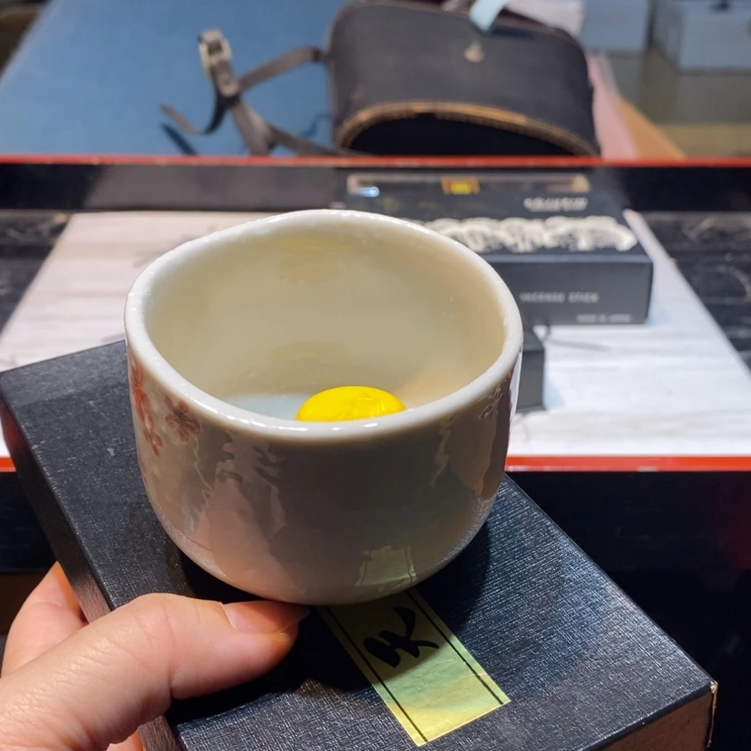 杯闪**莹易雅集工艺品有限公司