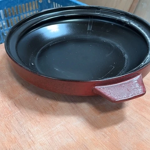 微瑕，明火，口径30高度6.5把子有裂，