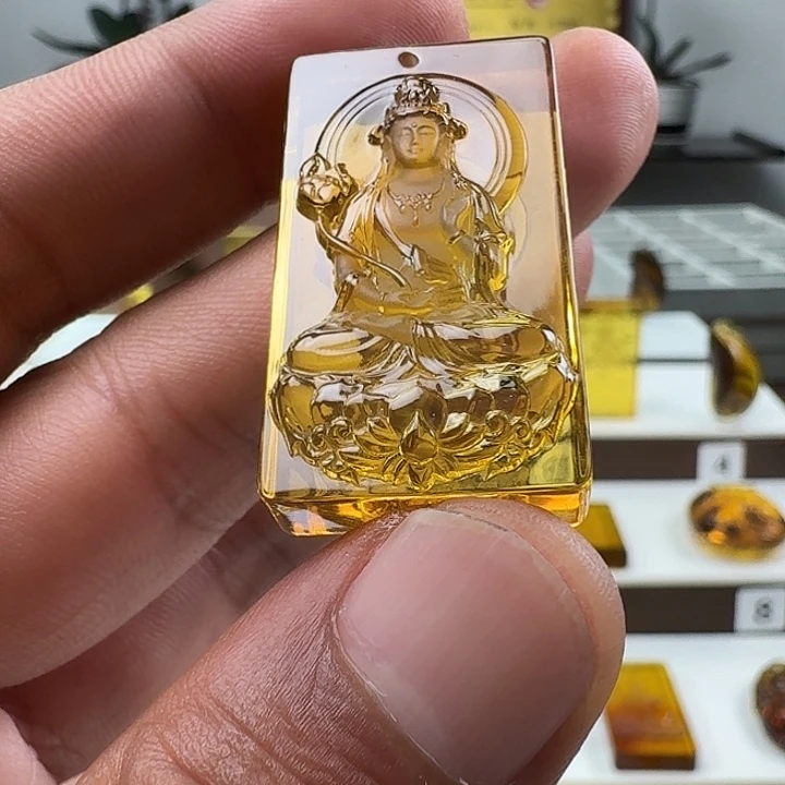 琥珀颈饰未镶嵌大势至