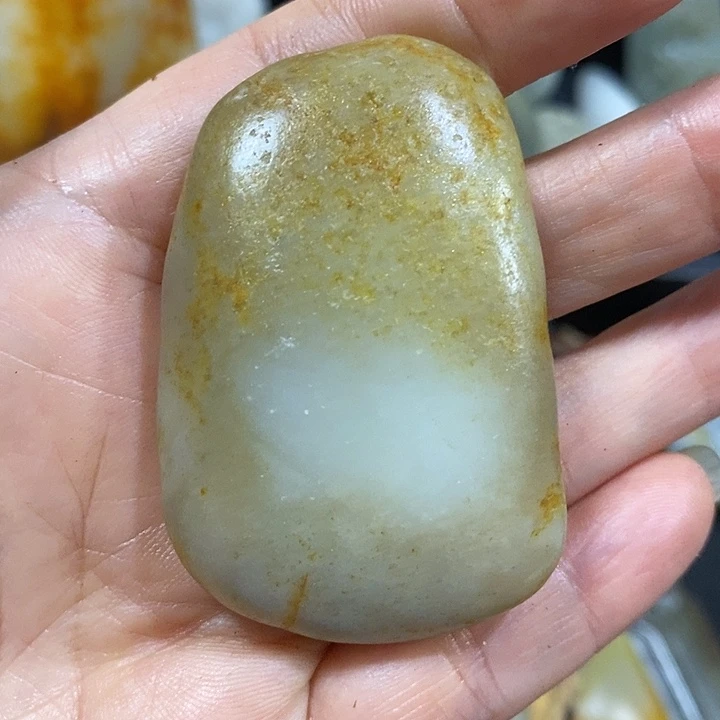 未镶嵌和田玉（糖玉）挂件