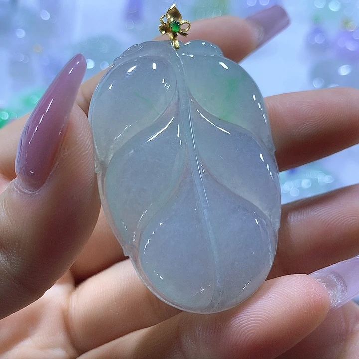 翡翠18K金镶嵌颈饰天然翡翠A货吊坠