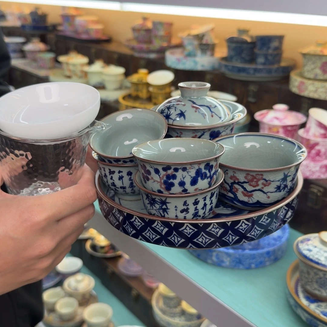 祝我们成为更好的人