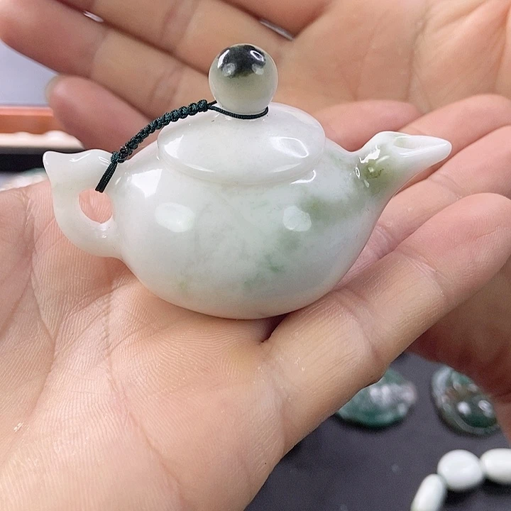 独山玉手把壶未镶嵌