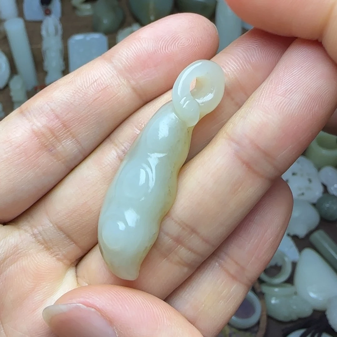 和田玉挂件未镶嵌