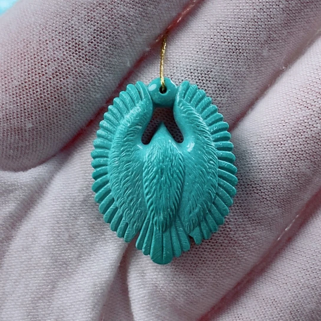 绿松石配饰未镶嵌