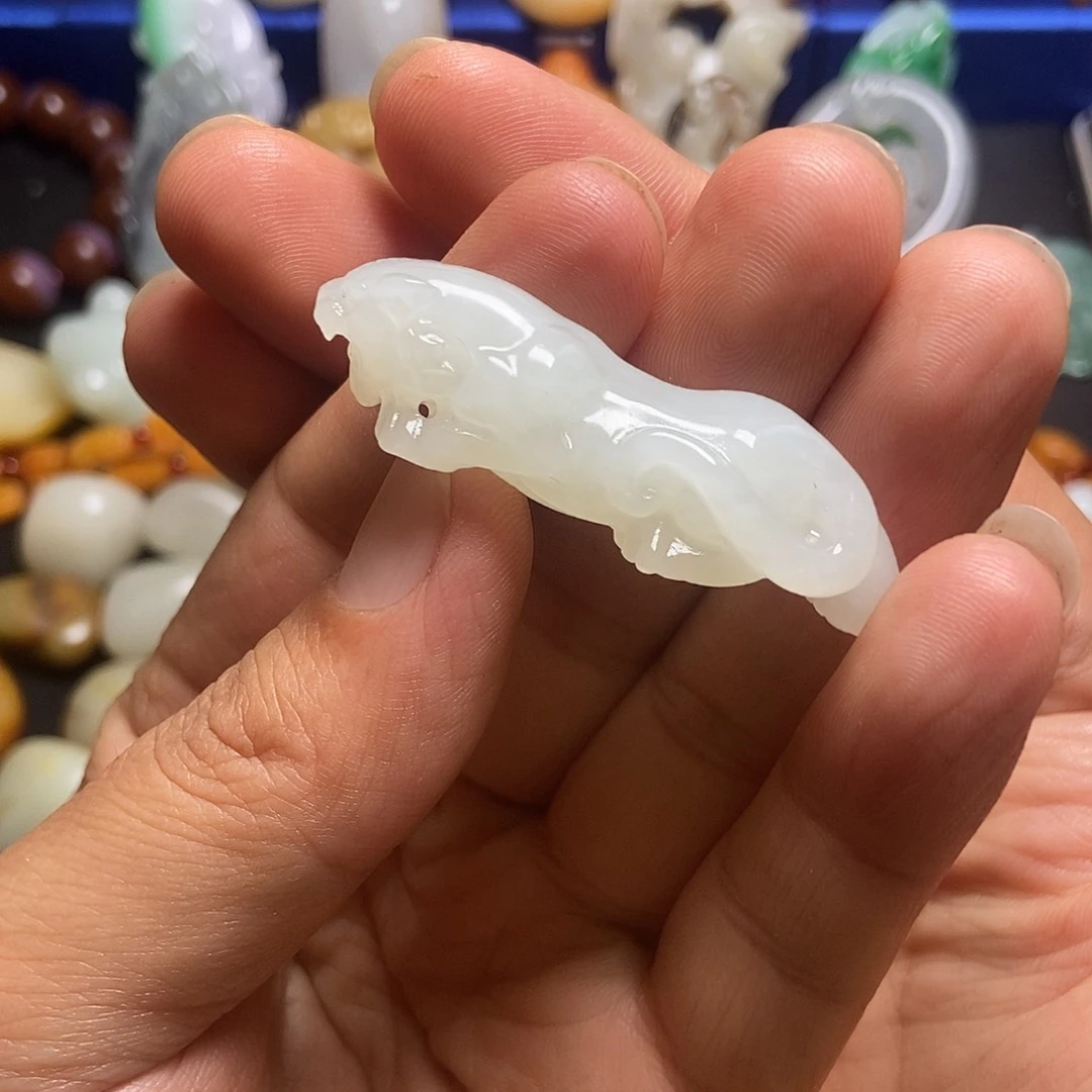 未镶嵌和田玉挂件