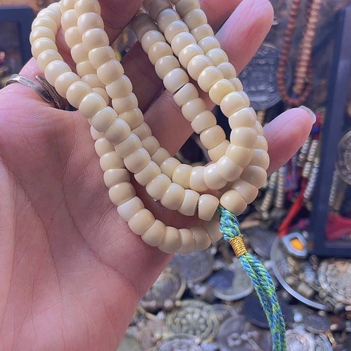 大肠工作室白玉精品108卡9