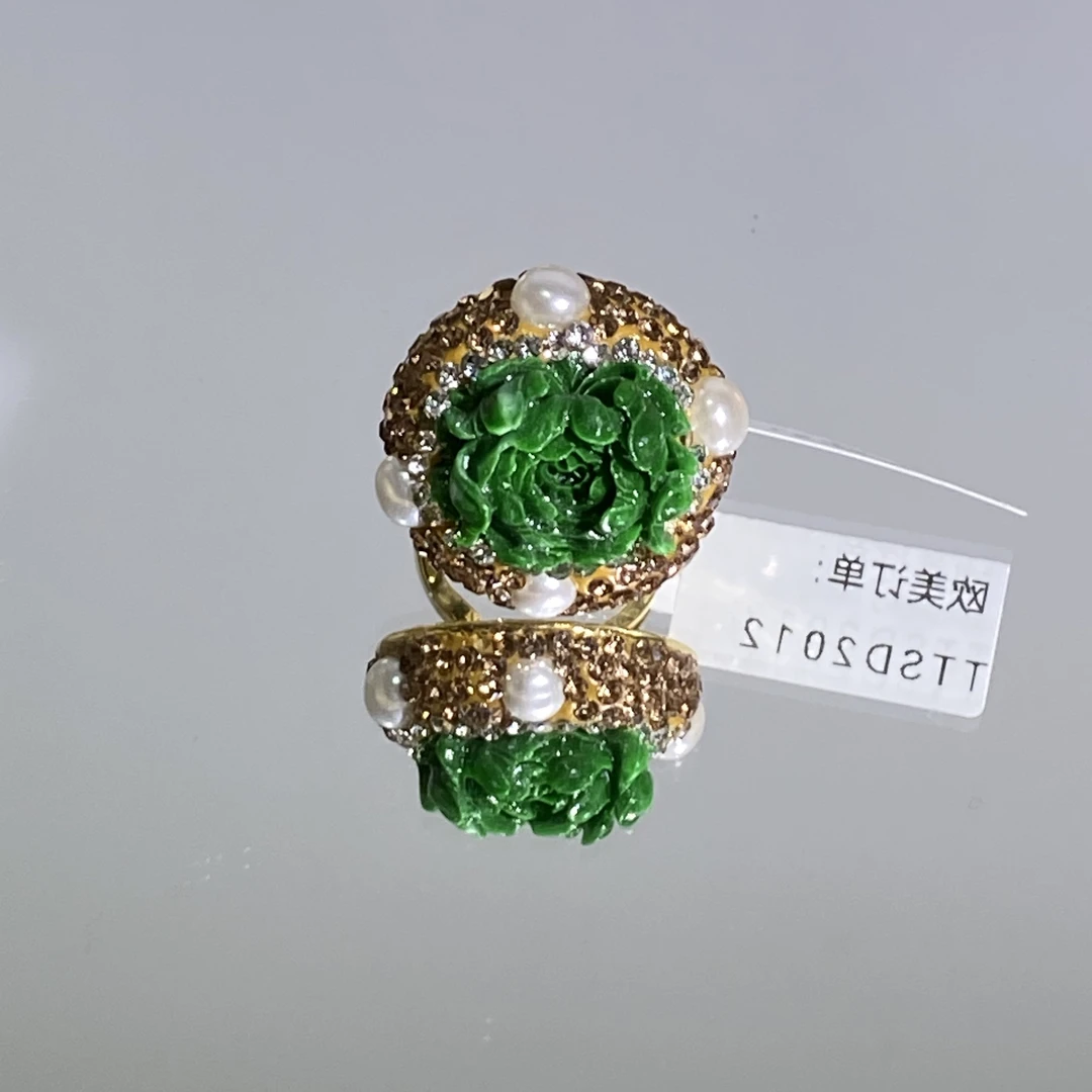 铜合金合成锆石戒指 TTSD 绿色牡丹花民族气质轻奢女士戒指 2012