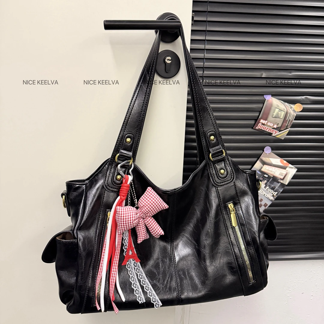 2026冬季新款高级感复古包包百搭大容量单肩斜跨包