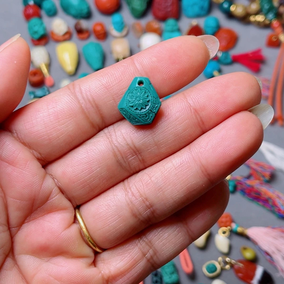 绿松石未镶嵌配饰配饰