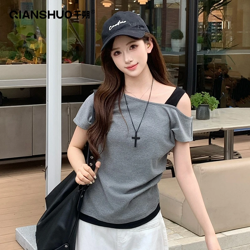 千朔韩系气质撞色假两件露肩短袖T恤夏季新款修身显瘦小众上衣女
