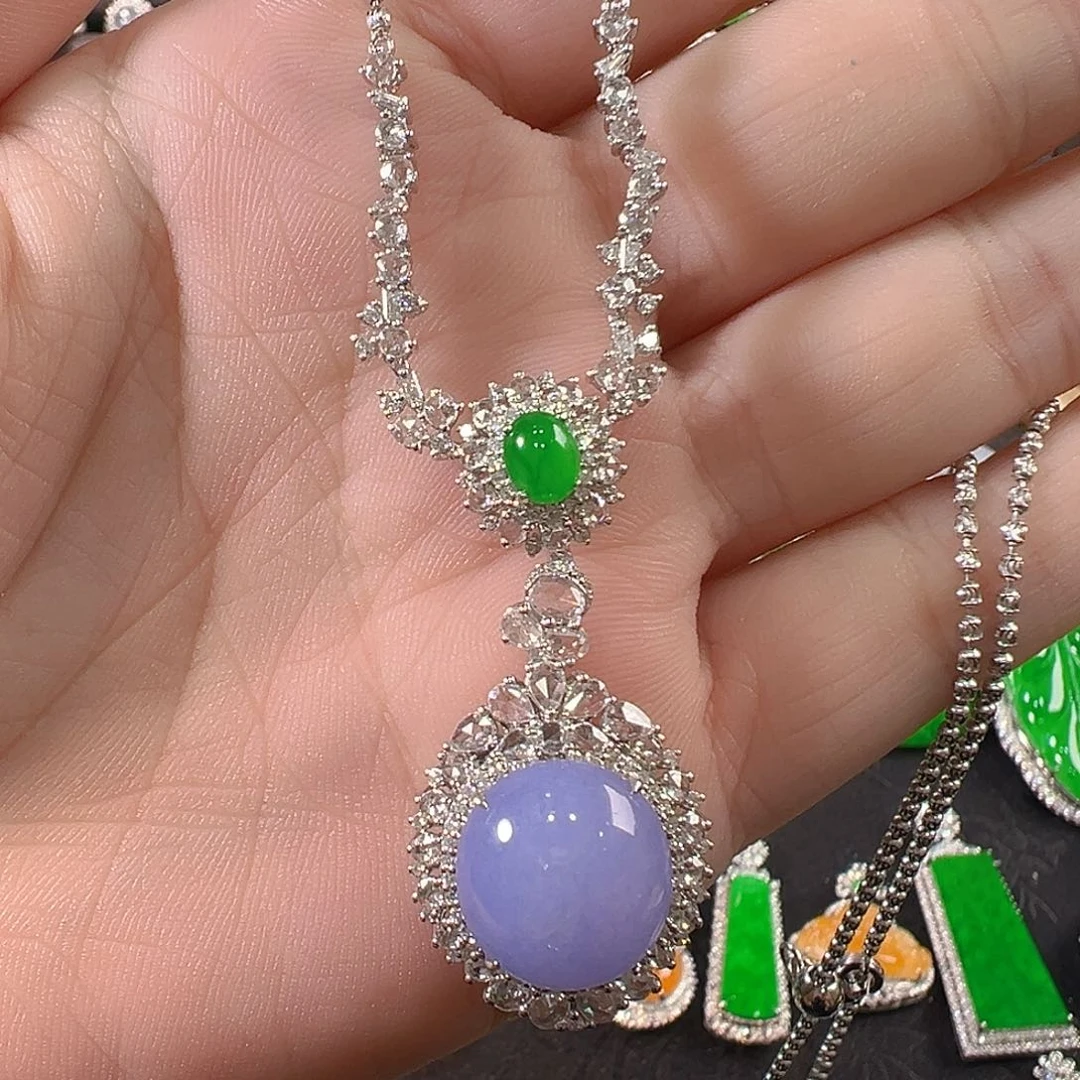 翡翠18K金镶嵌吊坠(不含链)