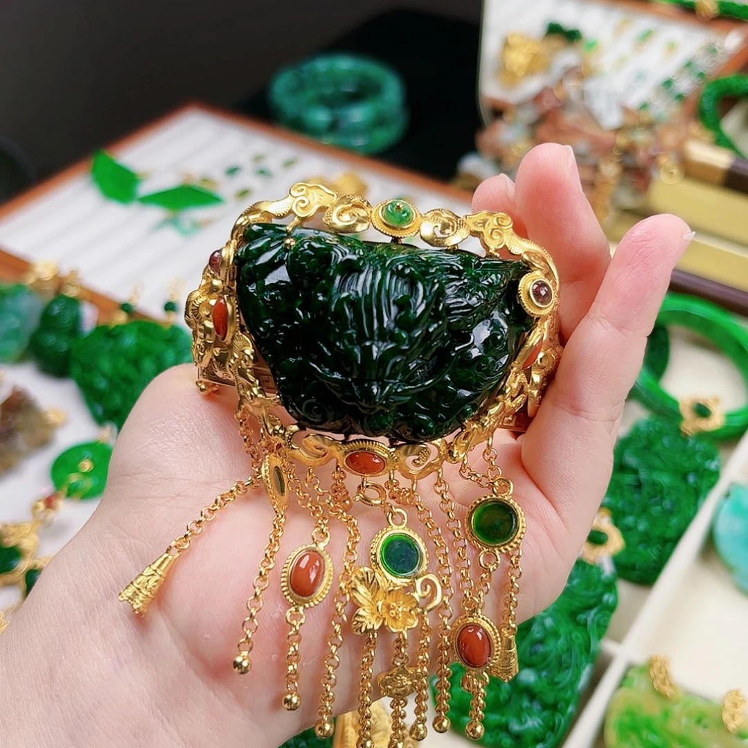 【闪购商品】银S925镀金镶嵌手镯翡翠一***苗