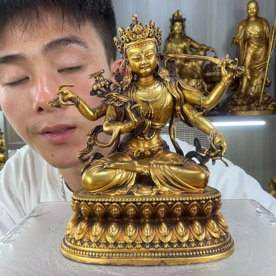 教***人佛像的造型和造型都很