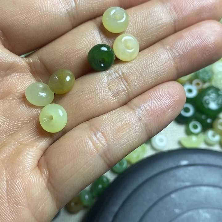 和田玉配件未镶嵌