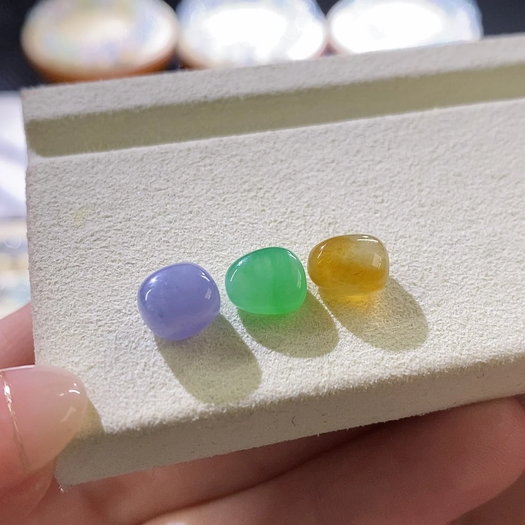 未镶嵌挂件翡翠随行