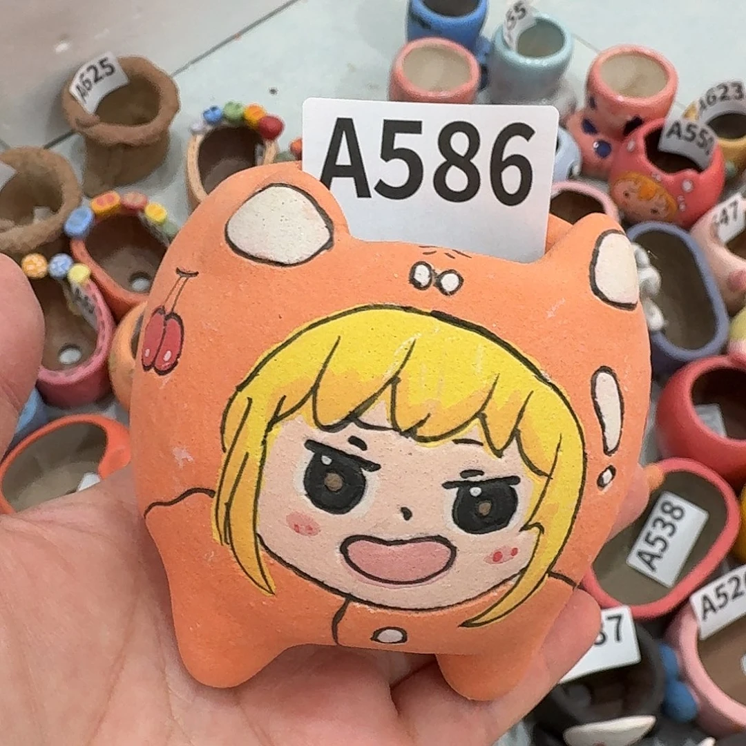 手绘手工可爱花盆瑕疵