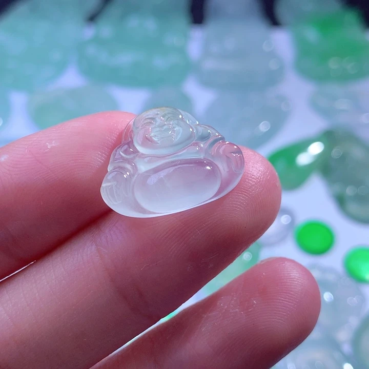 翡翠未镶嵌颈饰缅甸翡翠