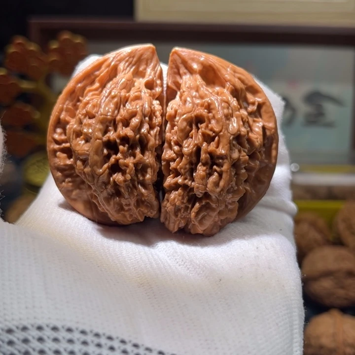 文玩核桃吊坠半臂