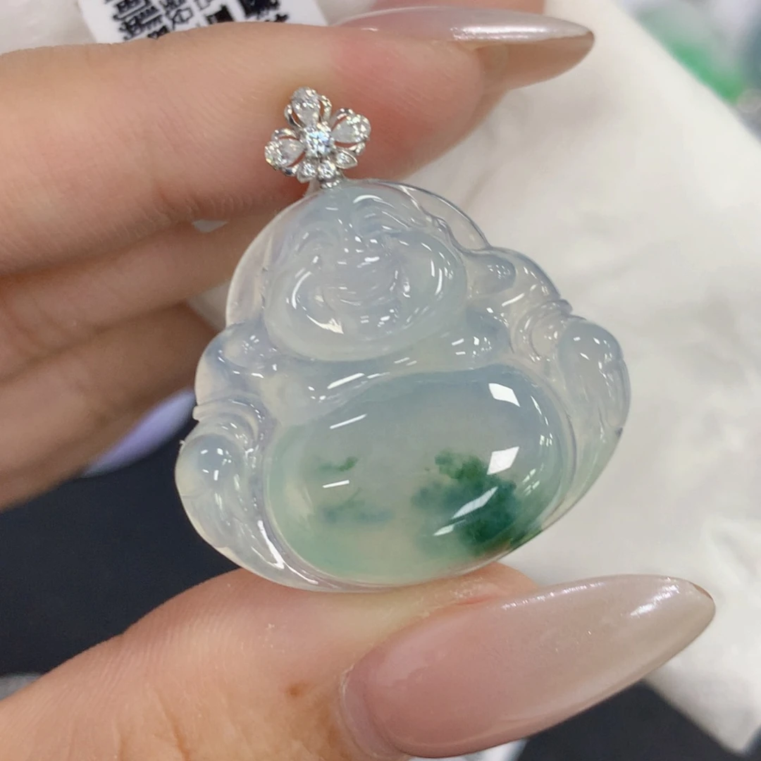 颈饰18K金镶嵌翡翠