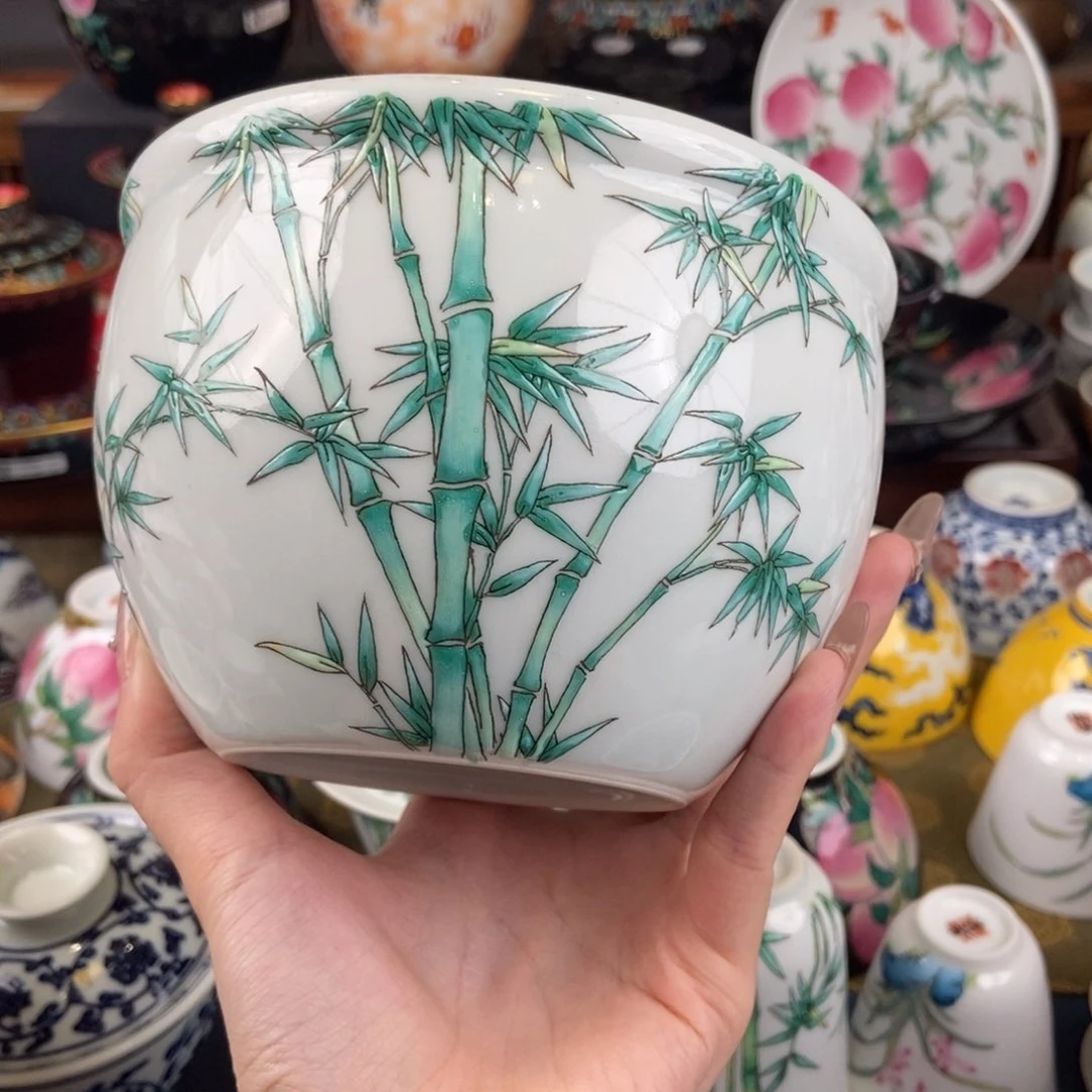 陶瓷艺术家的作品是一种