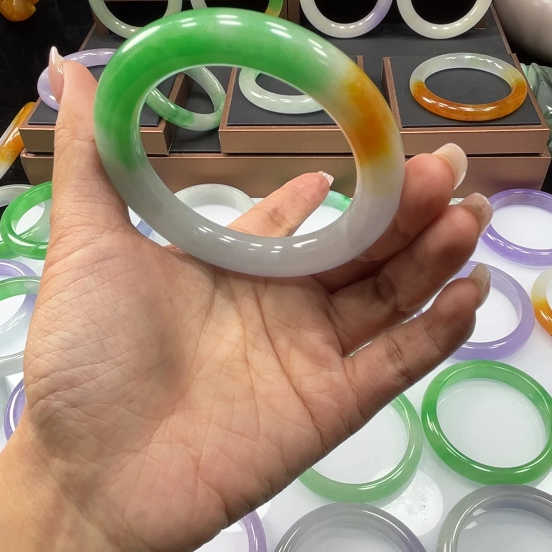 伊***吧珐琅非金属M一物一拍