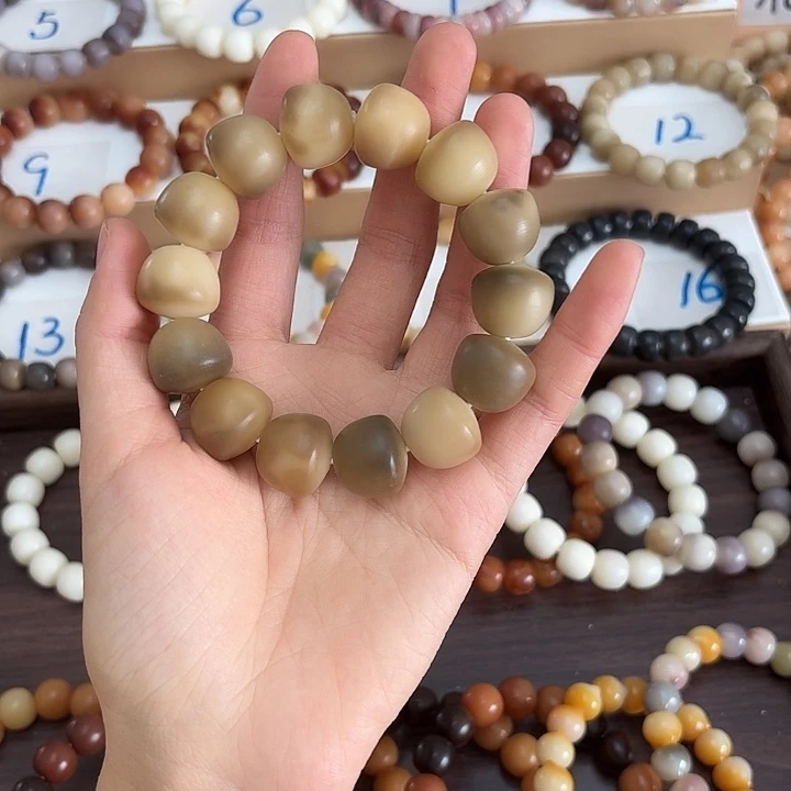 菩提根/象牙果手串卡18干磨缅料碗珠